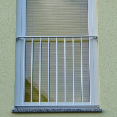 Bild-Nr.GF.5: Fenstergitter aus Stahl verzinkt & pulverbeschichtet bei Berlin.